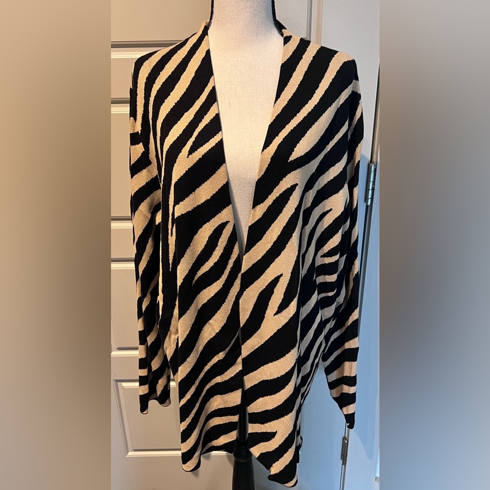 Ann Taylor Black and Beige Zebra Open Front Cardigan